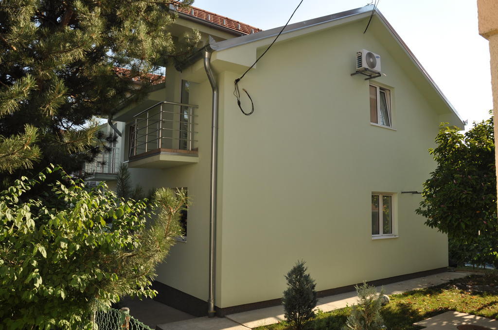 Villa Dunja Kragujevac Exterior photo